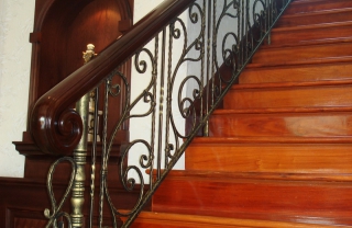 Cầu thang sắt nghệ thuật Vinhome MDSV3